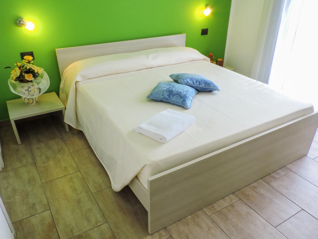Residence Villa Eva 锡拉库扎 客房 照片